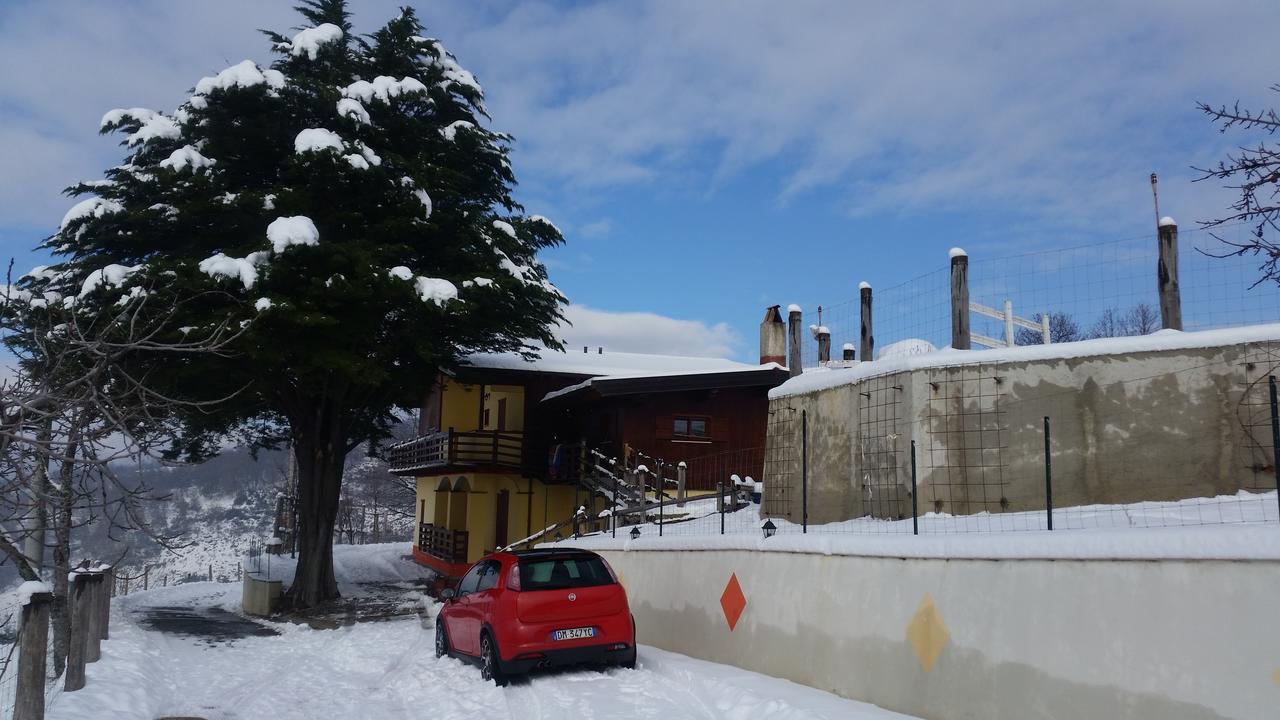 Agriturismo Pietro Falcone Konuk evi Celico Dış mekan fotoğraf